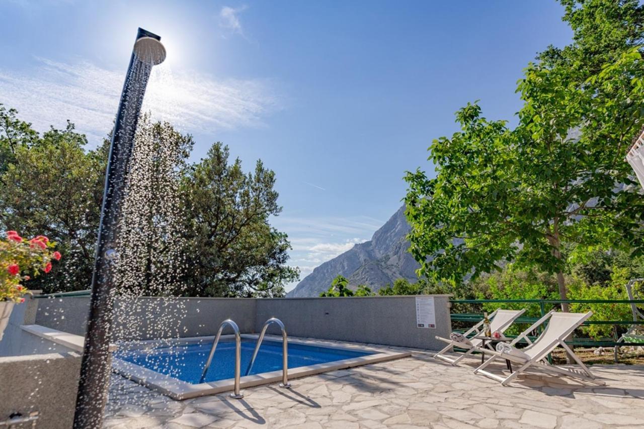 Stone House Nikolina With Heated Pool Villa Bast Luaran gambar