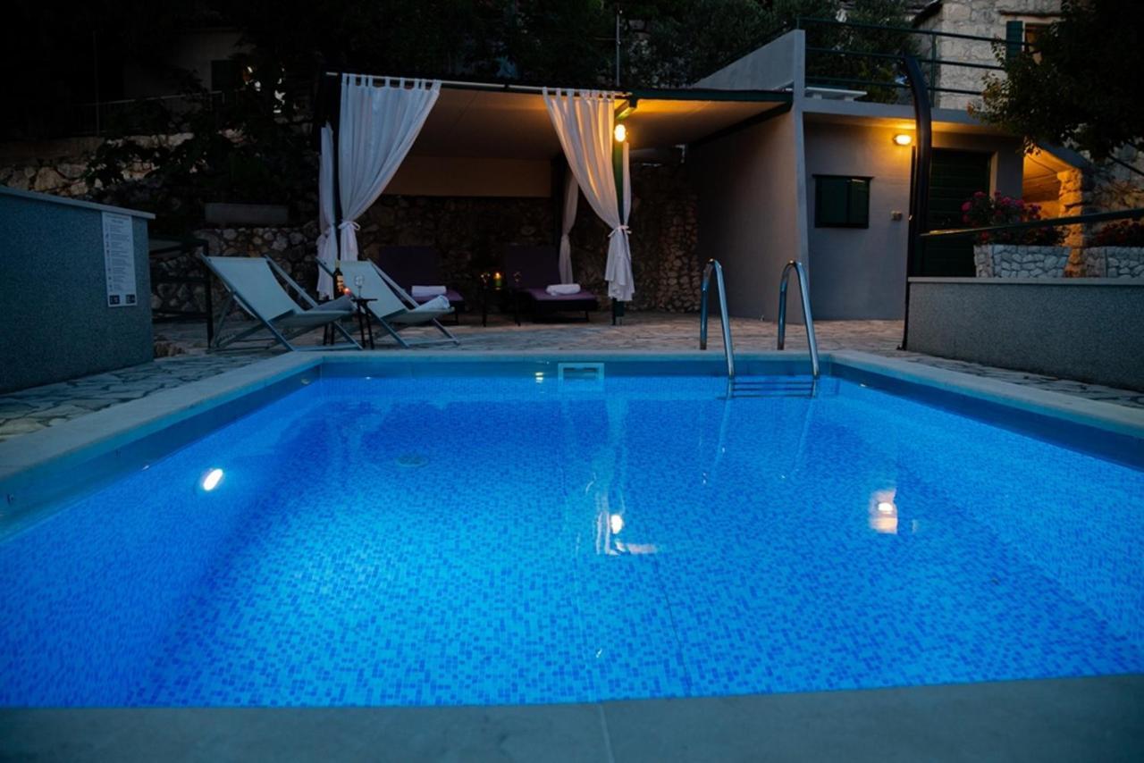 Stone House Nikolina With Heated Pool Villa Bast Luaran gambar