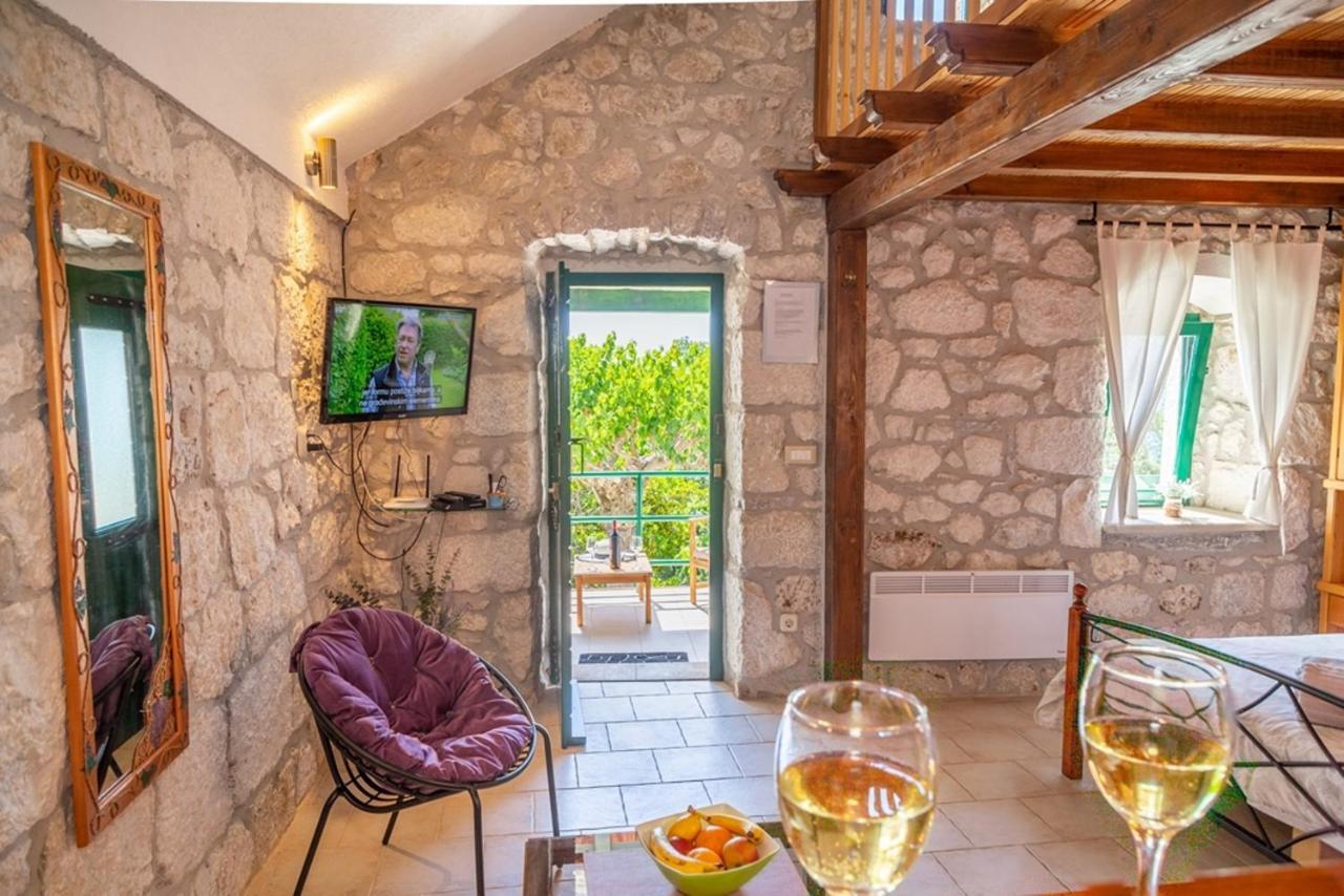 Stone House Nikolina With Heated Pool Villa Bast Luaran gambar